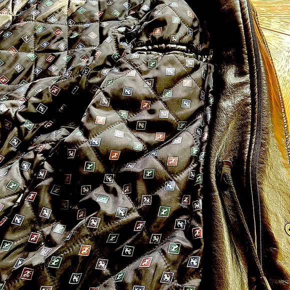 ( Armani brand) GV Emporio men’s coat size vegan leather, large - Picture 11 of 16